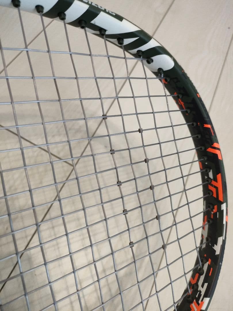 Tecnifibre TF40 テニスラケット 315g 98平方インチ