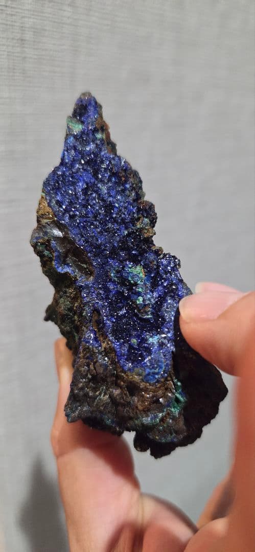 【中国・陝西省産 アズマラカイト原石】 103グラム　キラキラ✨