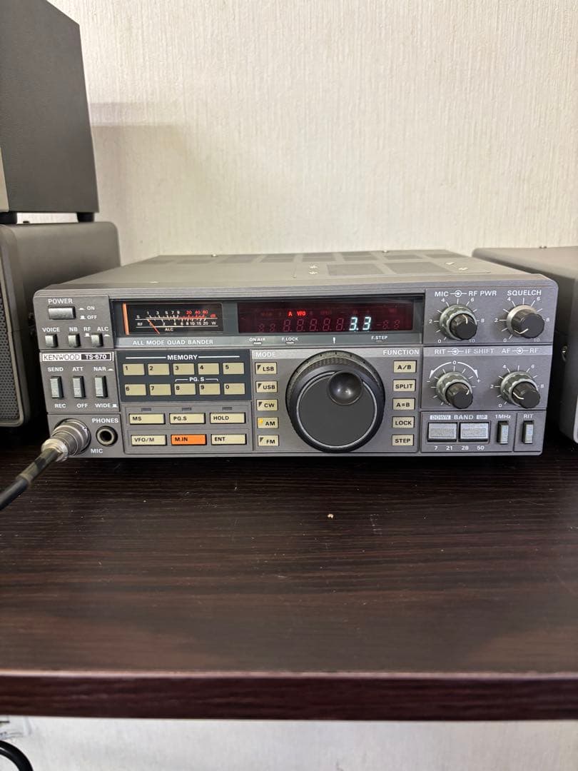 Kenwood TS-670 受信機とスピーカーセット