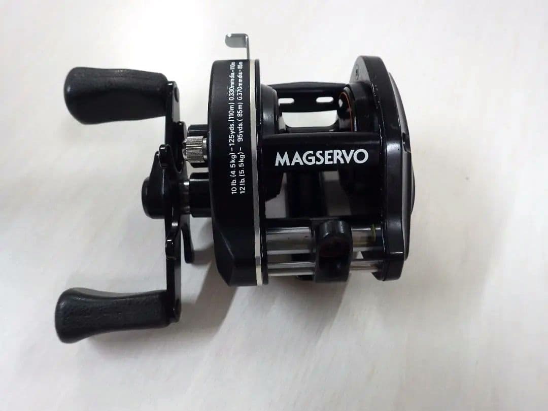 tsp0117　ダイワ ファントム　MAGSERVO GS-10美品