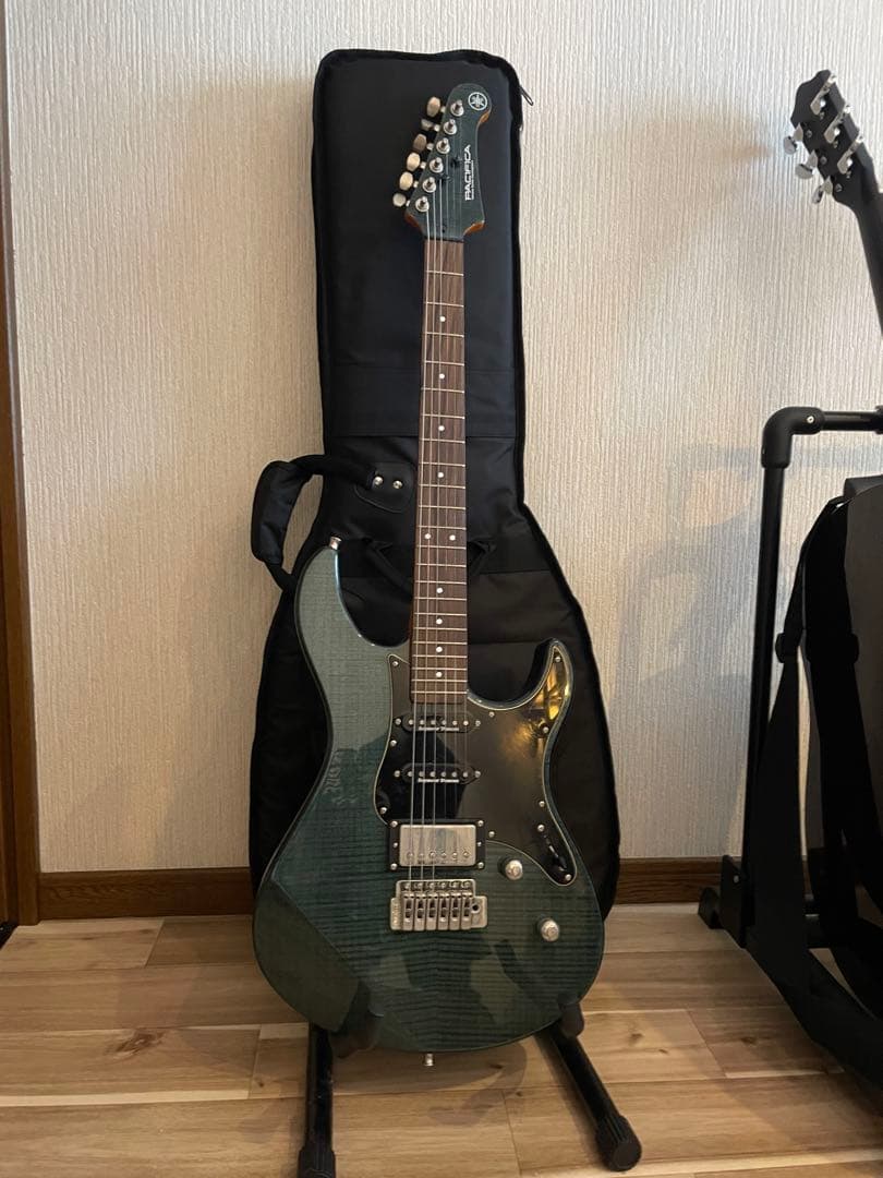 Yamaha PACIFICA パシフィカ　PAC612VⅡFM IDB
