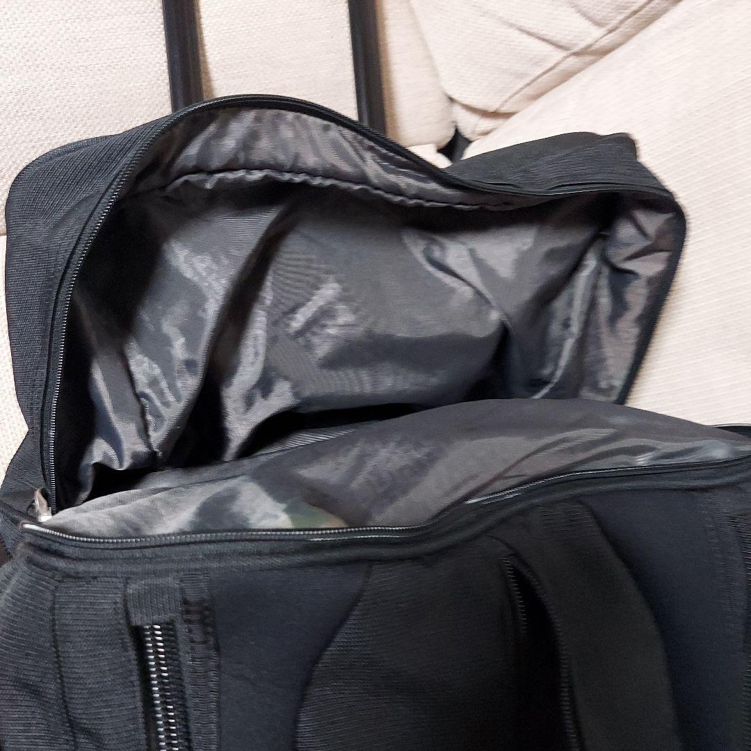 てぃ BURTON キャリーバック