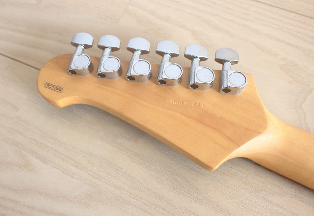 ［ぼっち・ざ・ろっく!］ヤマハ Pacifica PAC212VFM パシフィカ