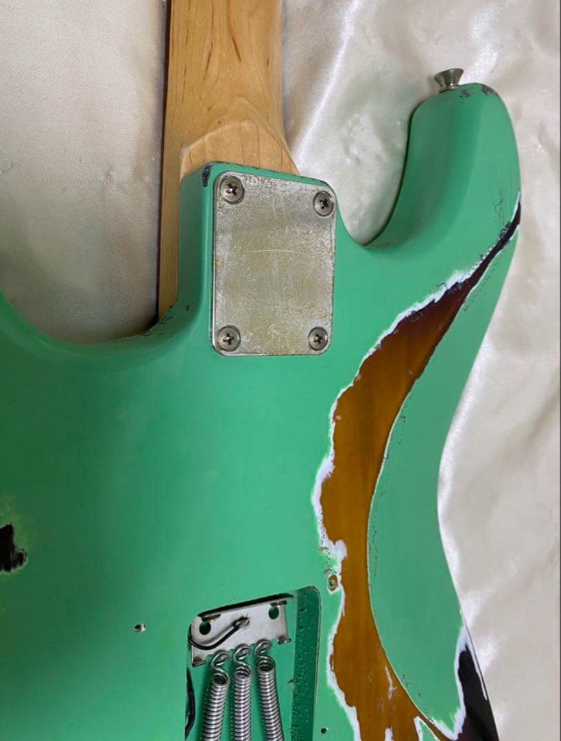 ストラトキャスター 【レリック加工、ラッカーフィニッシュ】