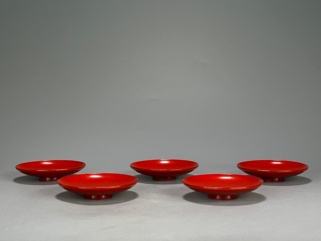 26.1.29-1 堅地屋清兵衛 利休形朱引盃 5客 共箱