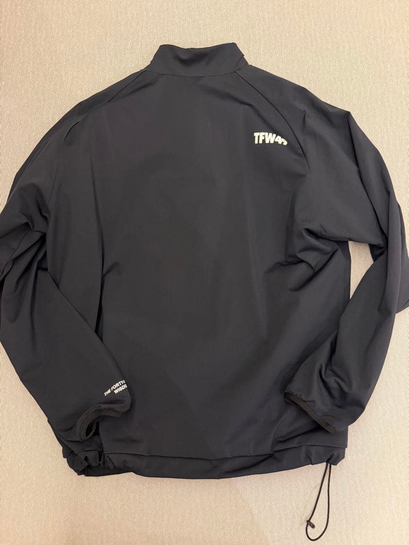 TFW49 ブラック リバーシブル ジップアップジャケット