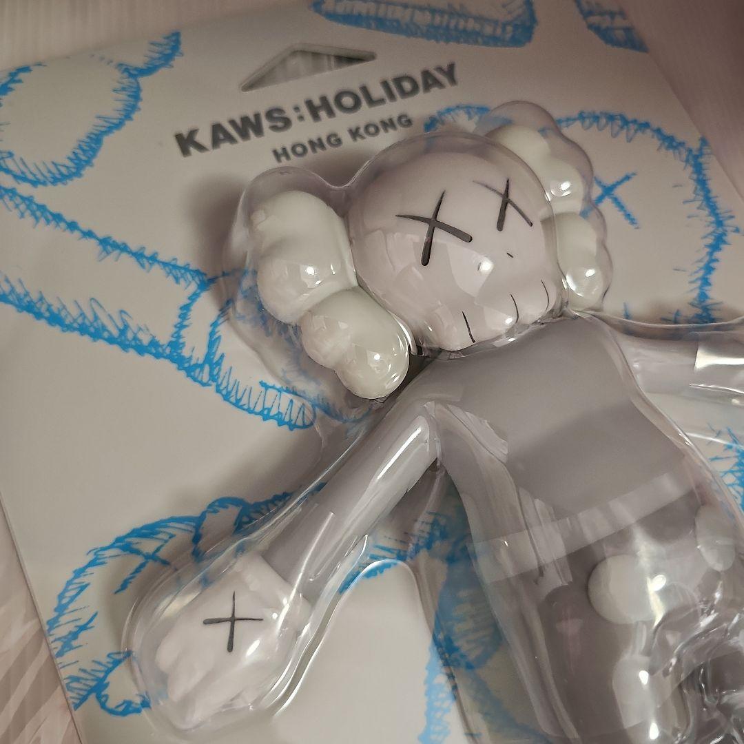 KAWS:HOLIDAY HONG KONG フィギュア グレー