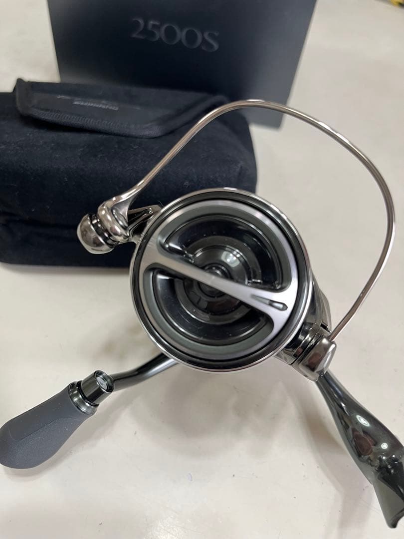 シマノ　ステラ　 2500S 美品