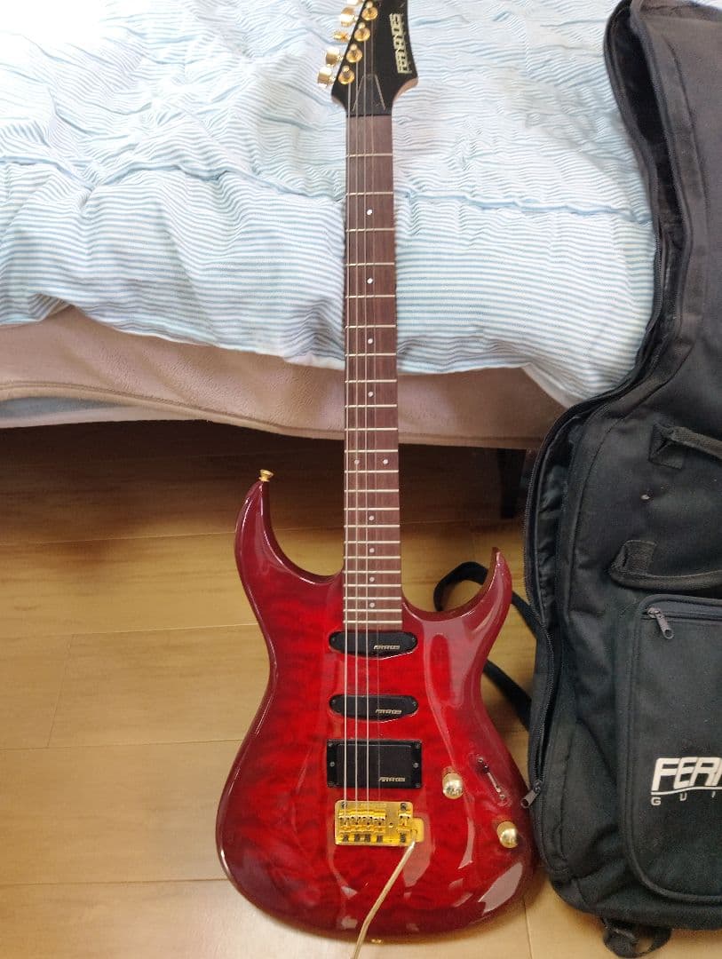 FERNANDES エレキギター レッド ギターケース付き