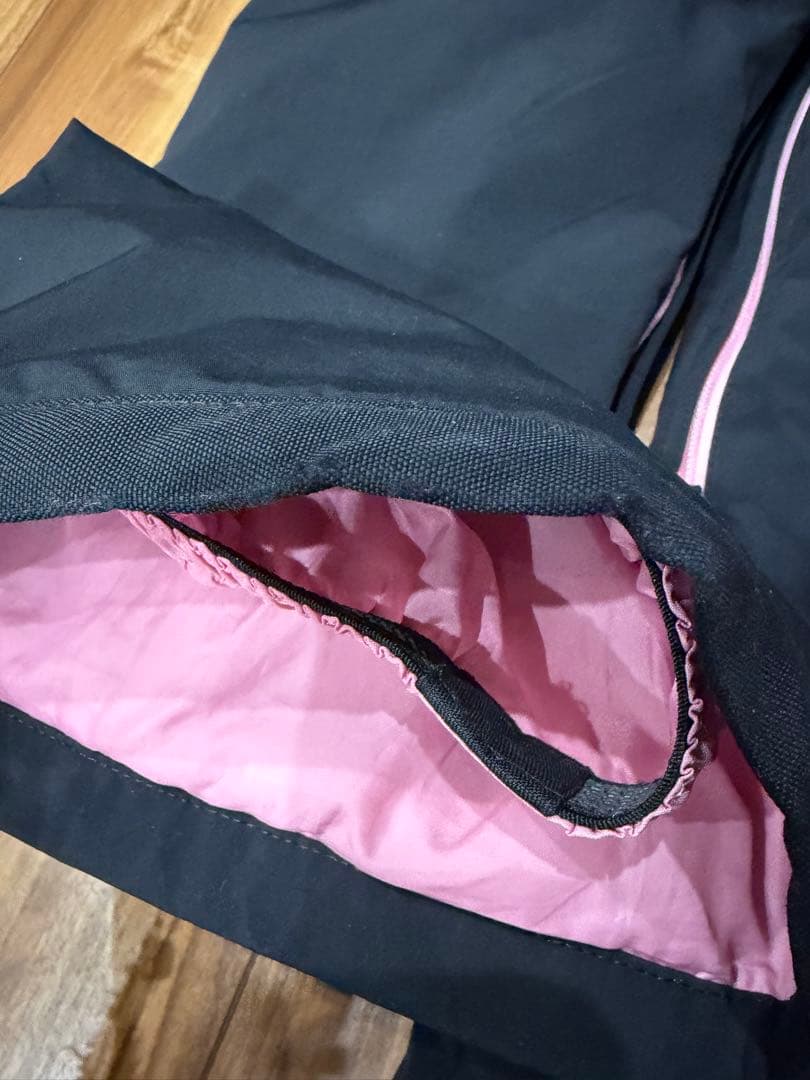 Burton ウエアキッズ　スノーウエア　S つなぎ　ワンピース