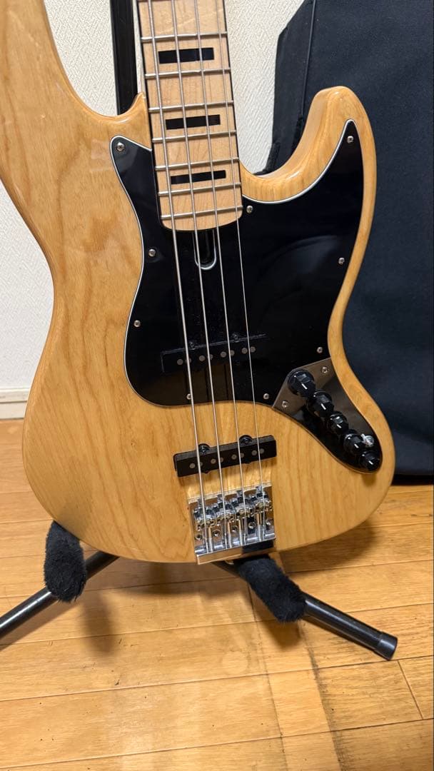 sire V7 Vintage 1st generation NT ジャズベース