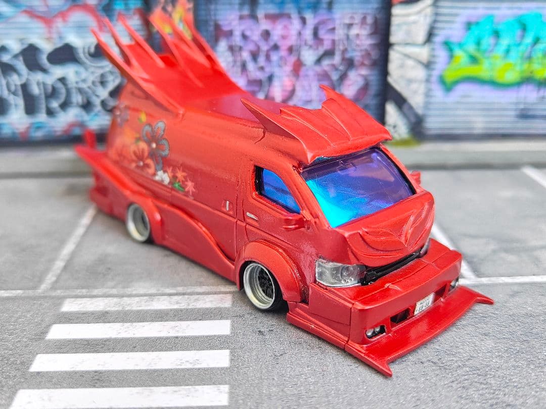 トミカ改造 ハイエース バニング フルエアロ深リム購入者以外いいね❌