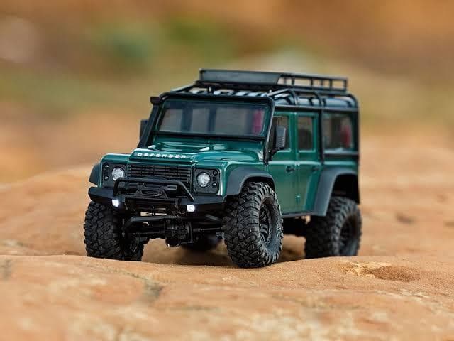 TRAXXAS TRX-4M Defender 各色取り扱い