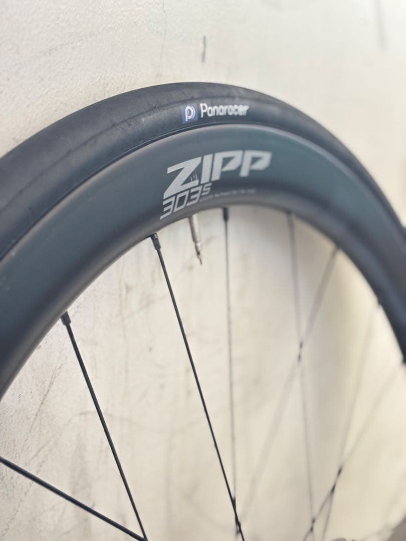 ZIPP 303 S 700C チューブレスタイヤ