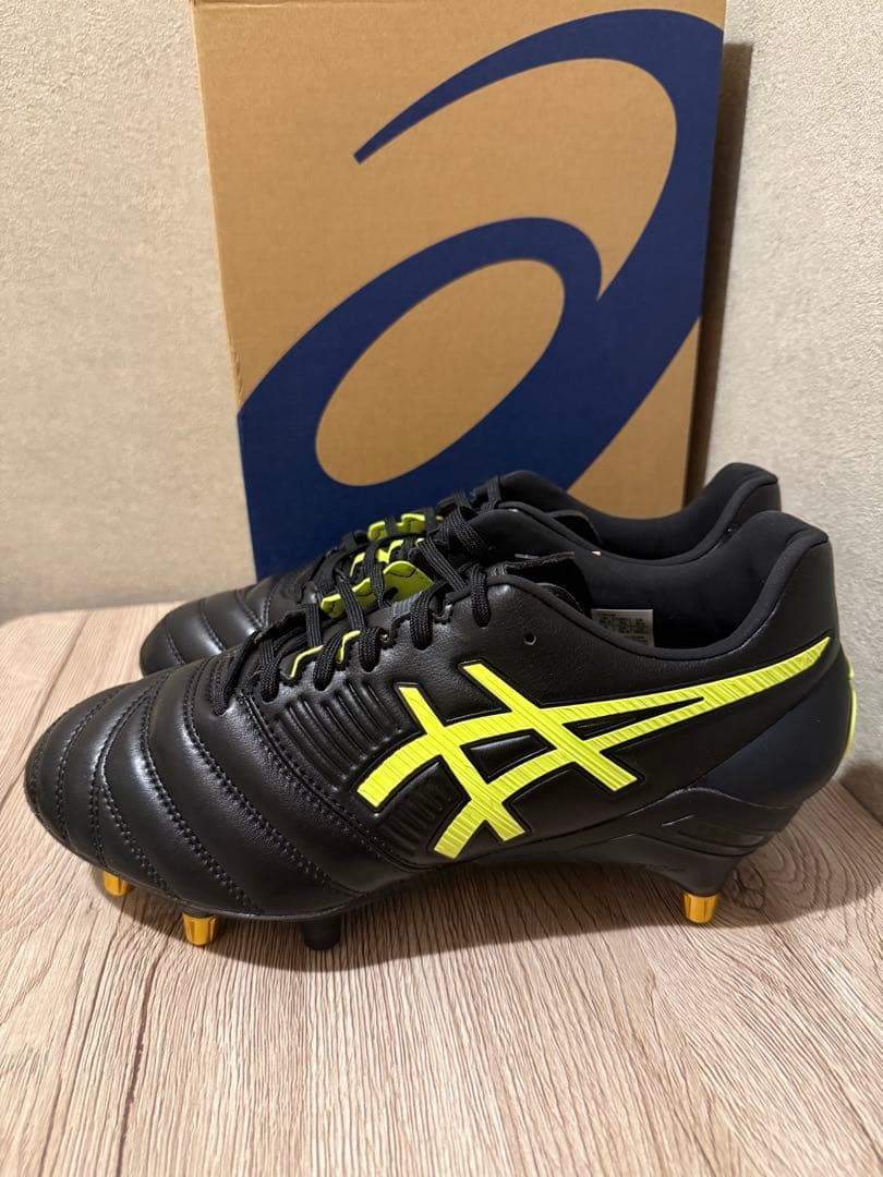 【新品未使用】アシックス ラグビースパイク リーサルリレントレス