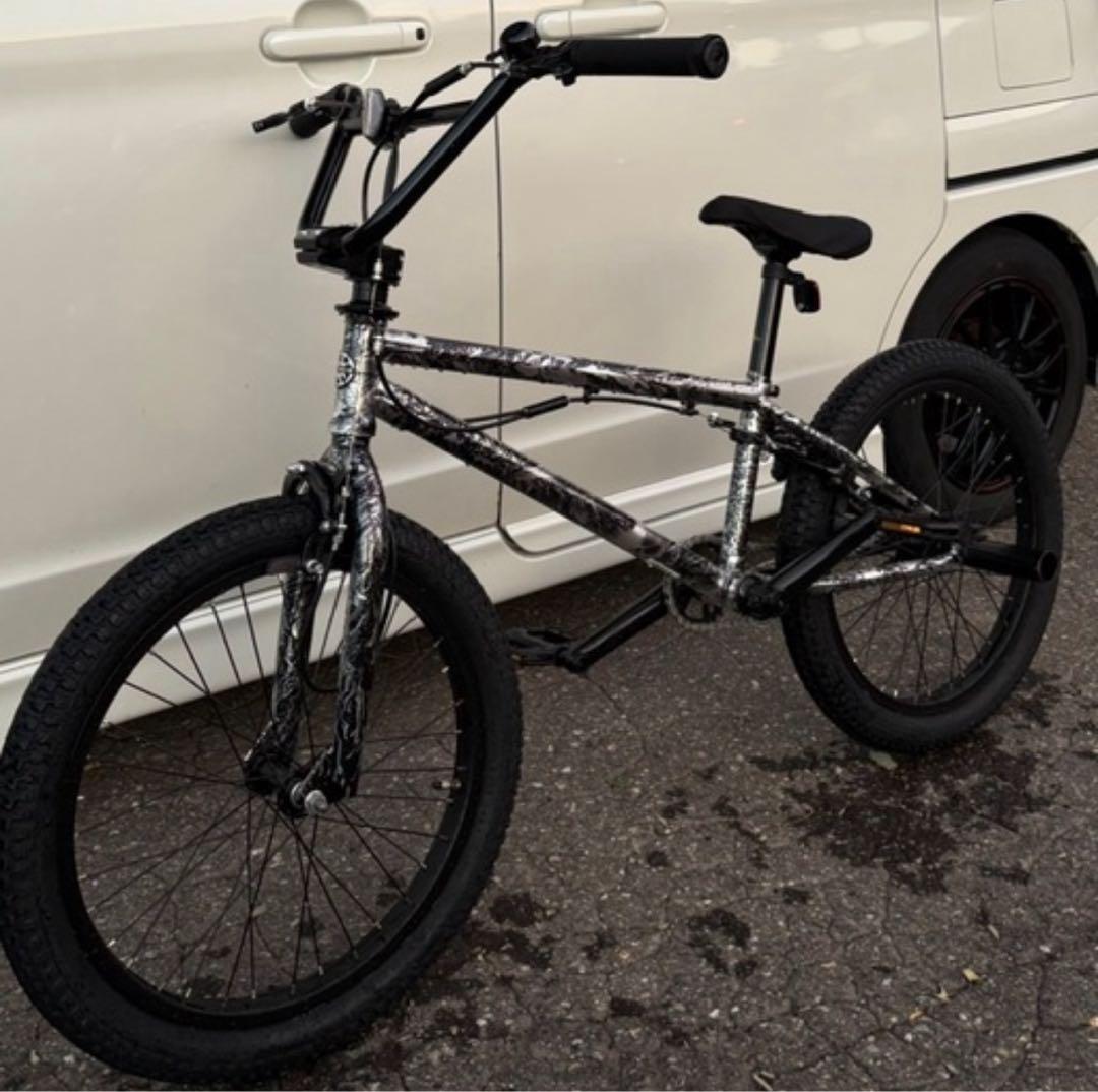 秋田市 ⚠️即購入❌【美品】BMX 限定カラー レユニオン