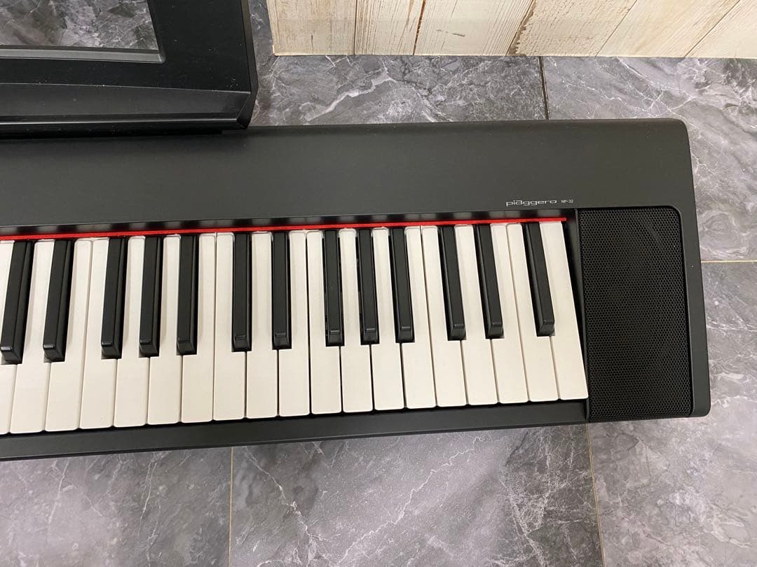 ヤマハ　YAMAHA ピアジェーロ) NP-32B 電子キーボード　23年製