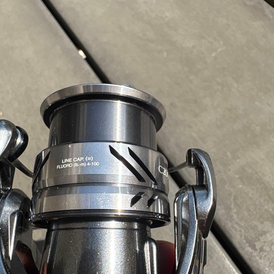 シマノ 21コンプレックスXR C2000 F4②