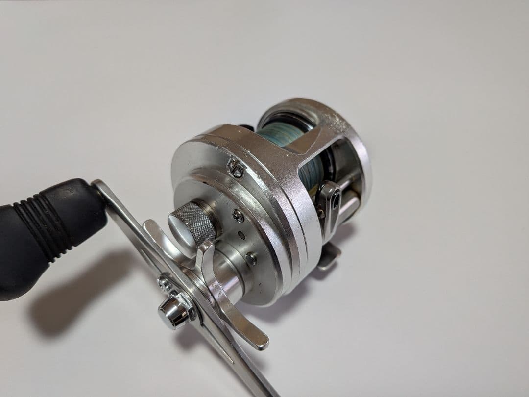 シマノ 11オシアカルカッタ200HG