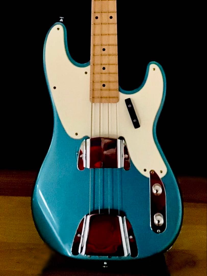 Squier Precision Bass 初期LPB 希少カラー美品 カスタム