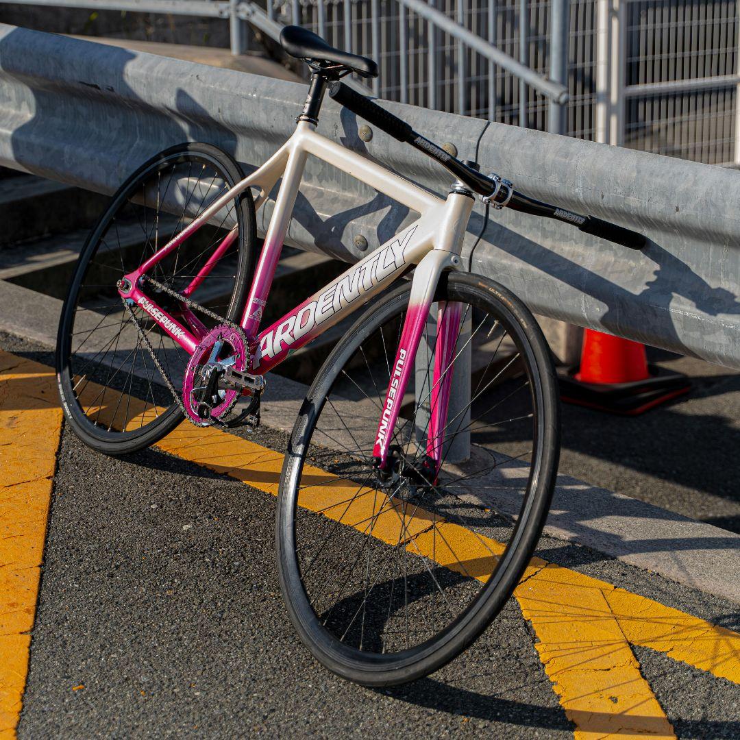 Ardently pulse punk フレームセット