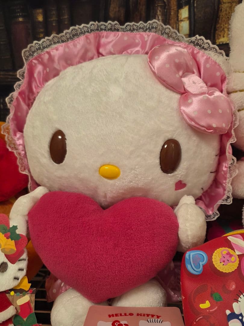 ハローキティ　ぬいぐるみ