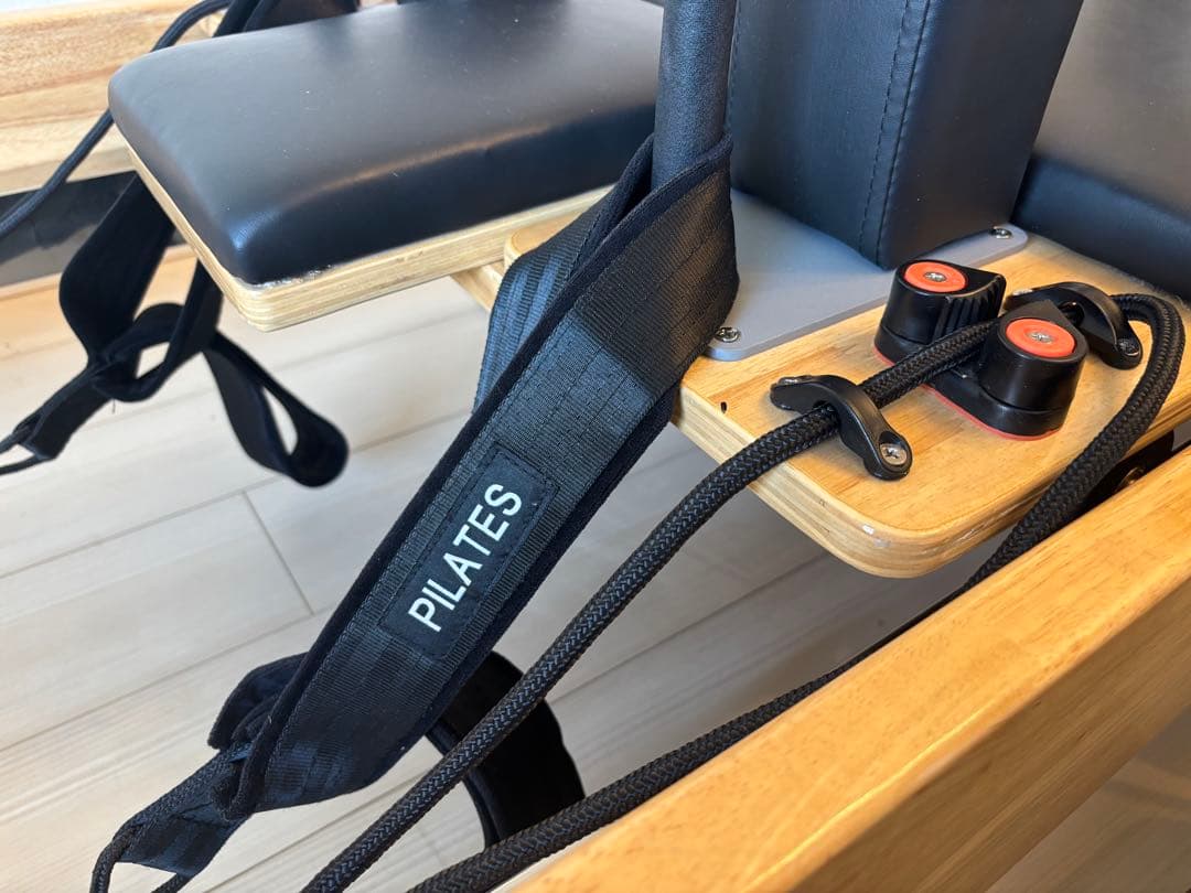 【格安出品】中古ピラティスリフォーマー