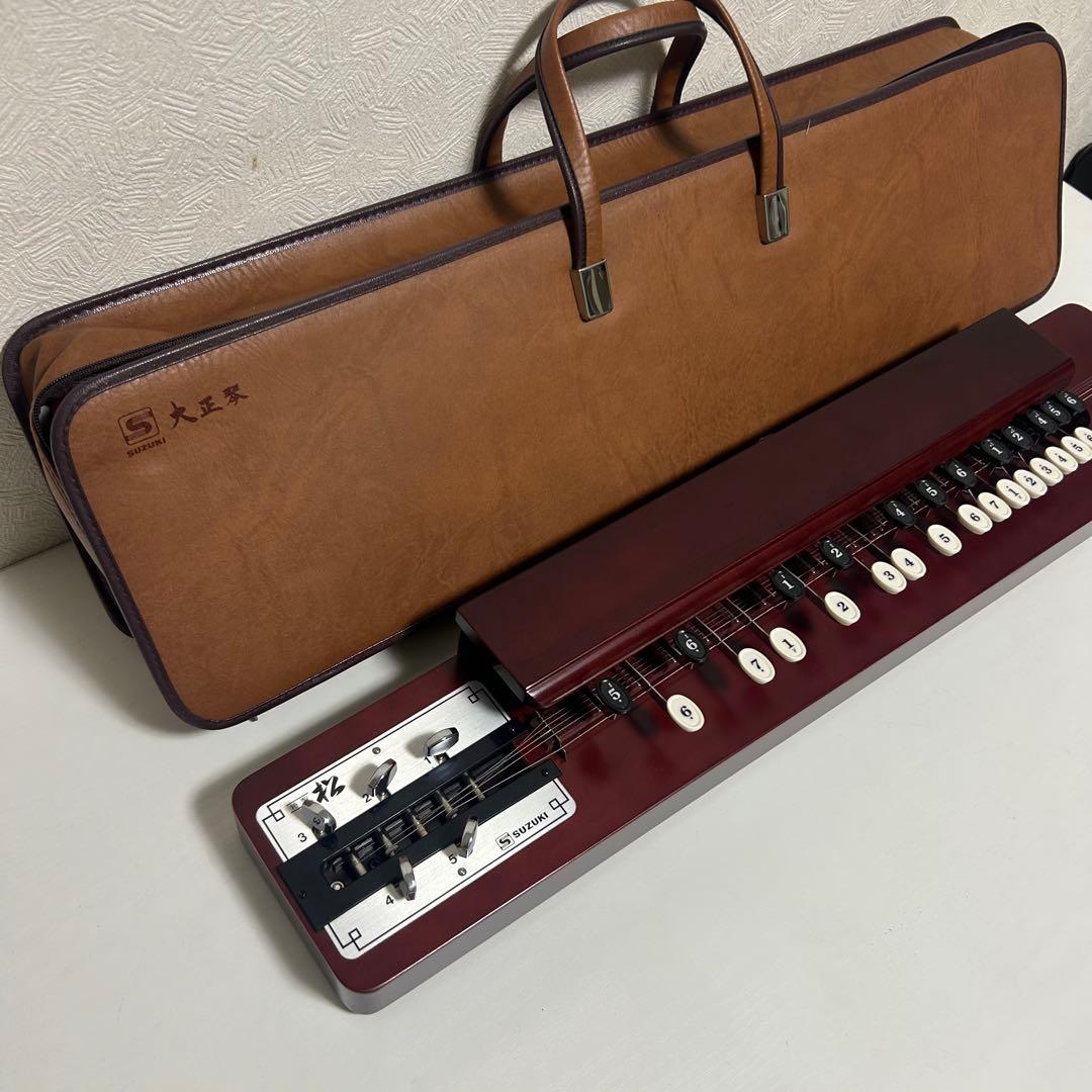 SUZUKI 特製松大正琴
