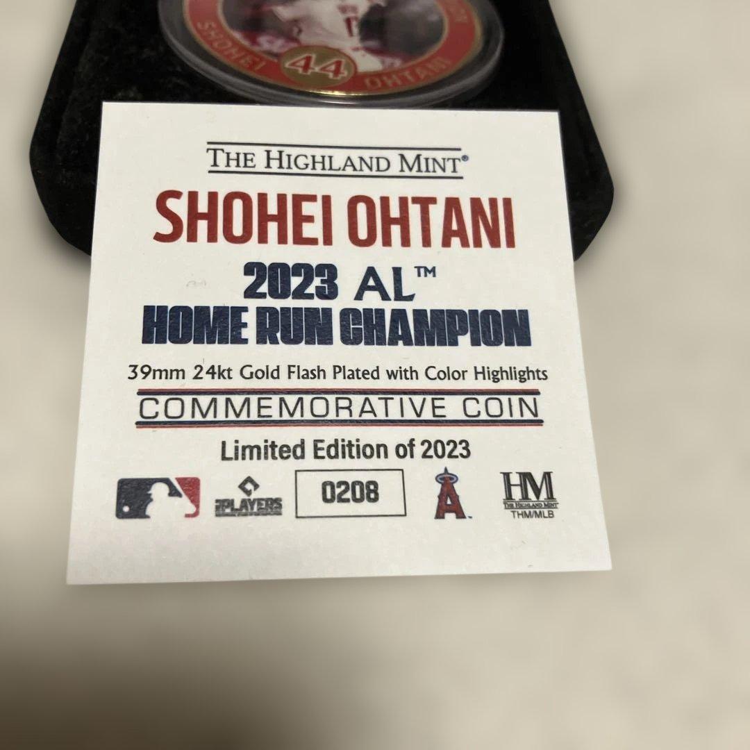 大谷選手が2023年アメリカンリーグホームラン王取ったときの記念メダル