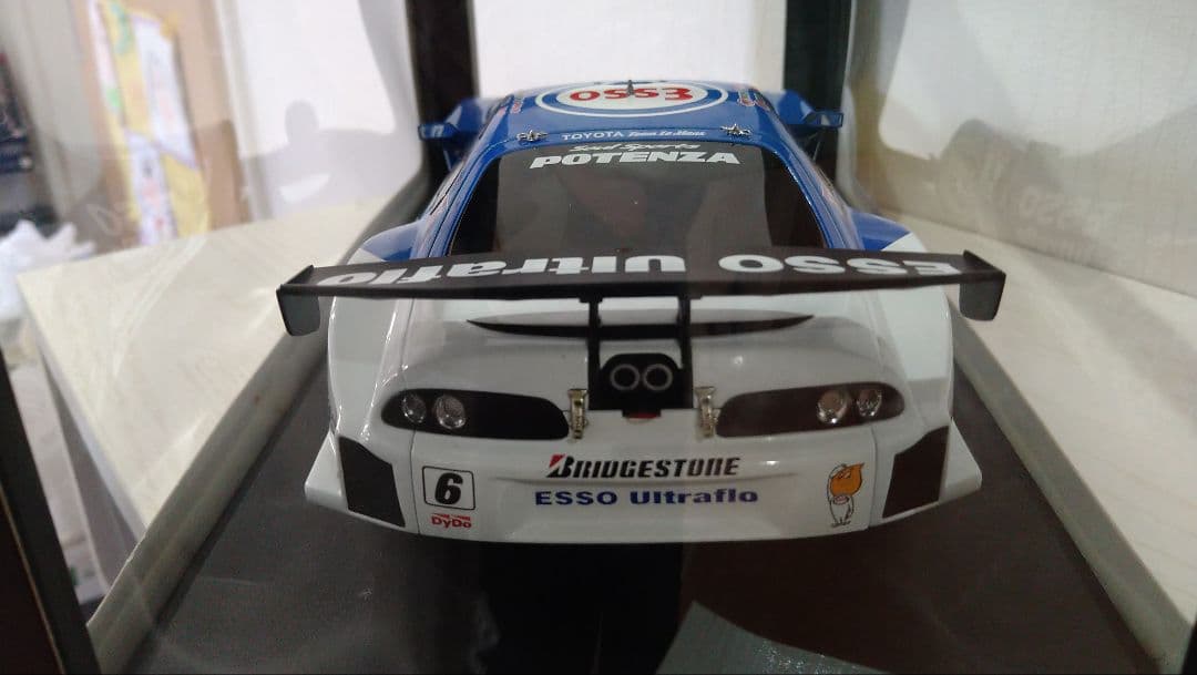 ホビーラジコン AUTOart 2005 SuperGT Esso Ultraflo Supra