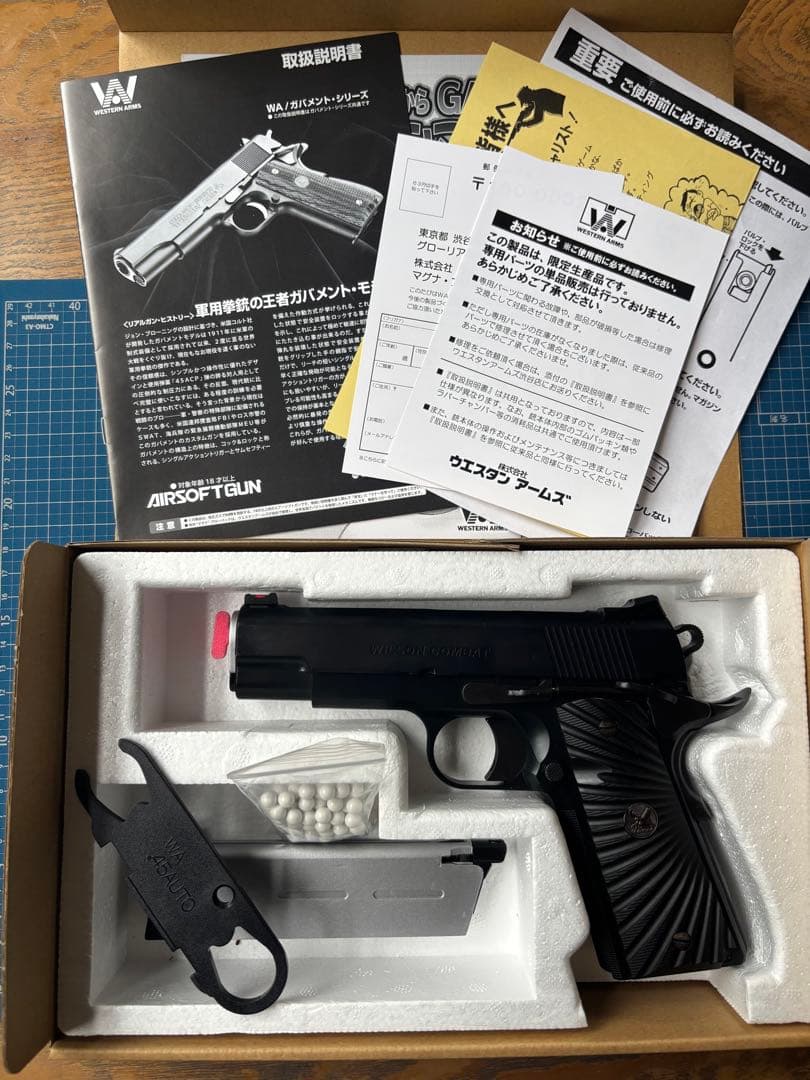 ウエスタンアームズ WA ウィルソン コンバット CQBコマンダー