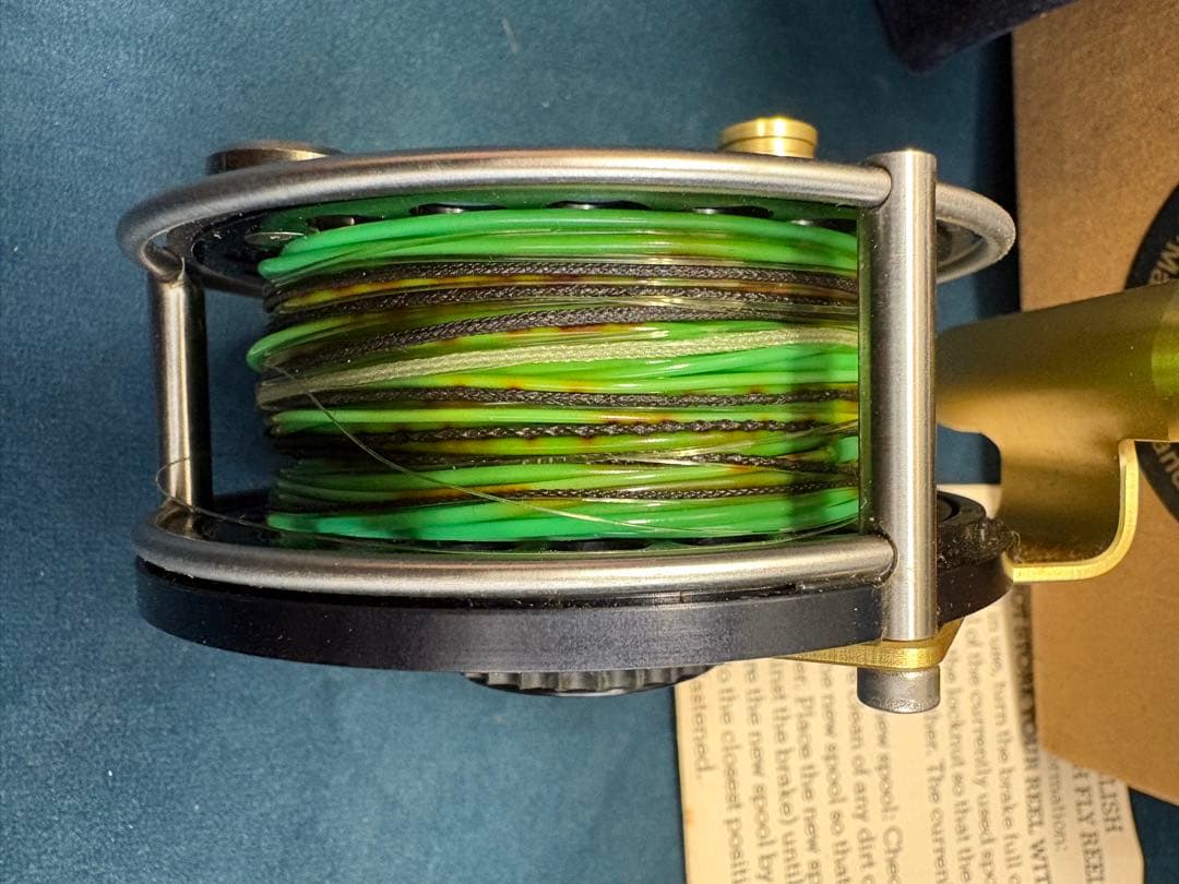 V*i様 極美品　アリハート　フライリール　F2