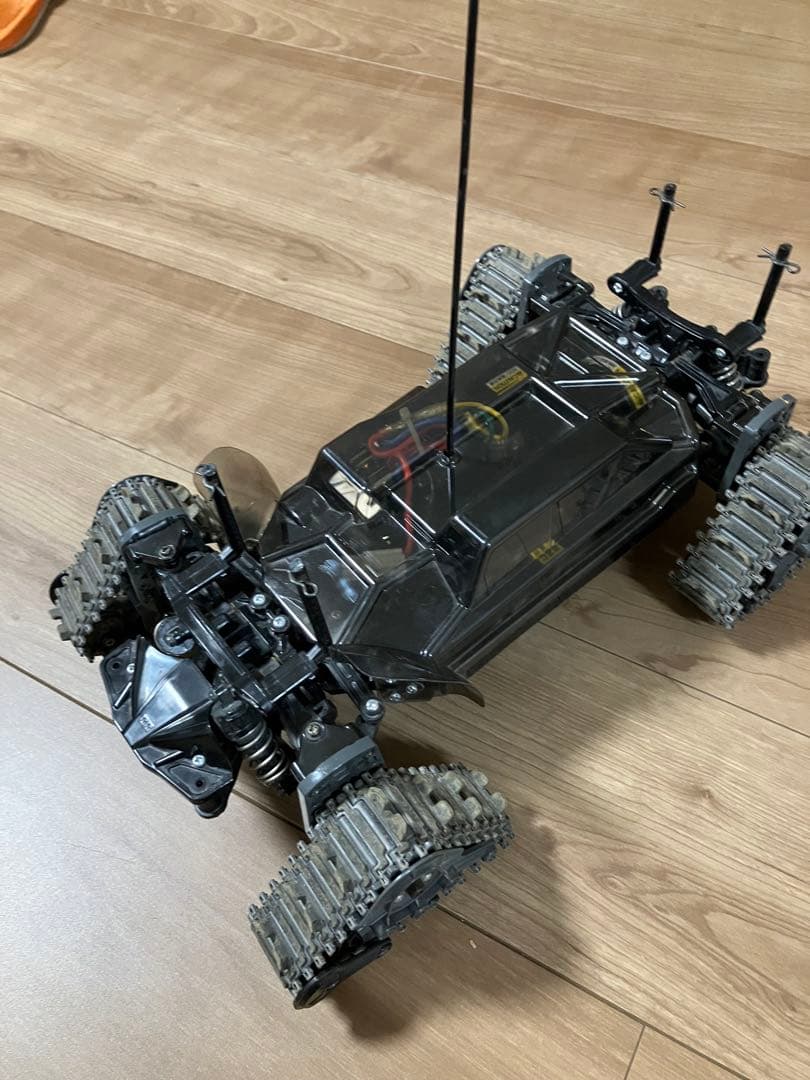タミヤ　LandFreeder QUADTRACK ラジコンカー