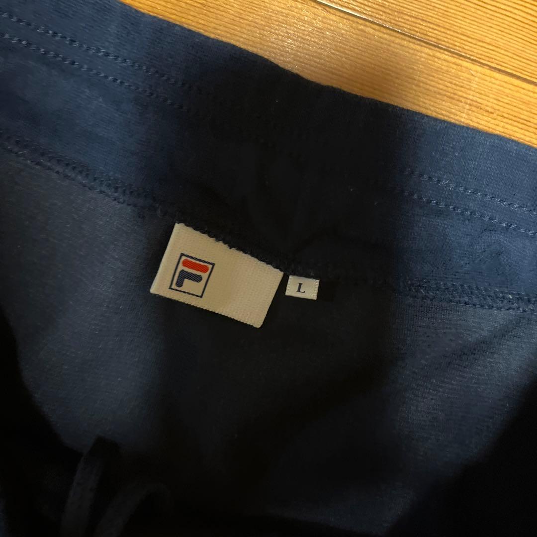 フィラ シャツ、ベロアスカート　２点セット