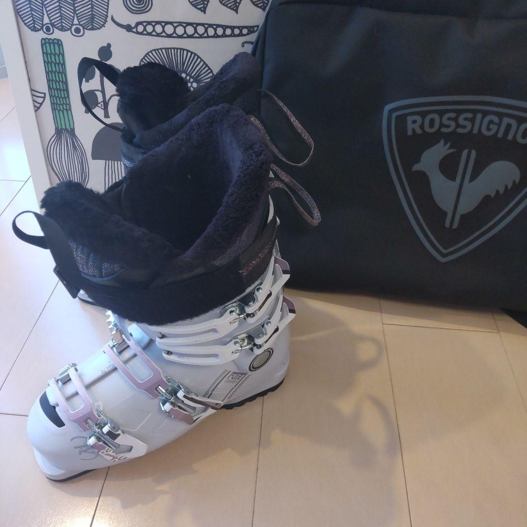 Rossignol レディーススキーブーツ、ケース