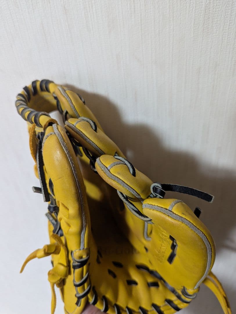 HI-GOLD　HG　ハイゴールド　グローブ　軟式グローブ　イエロー　ブルー