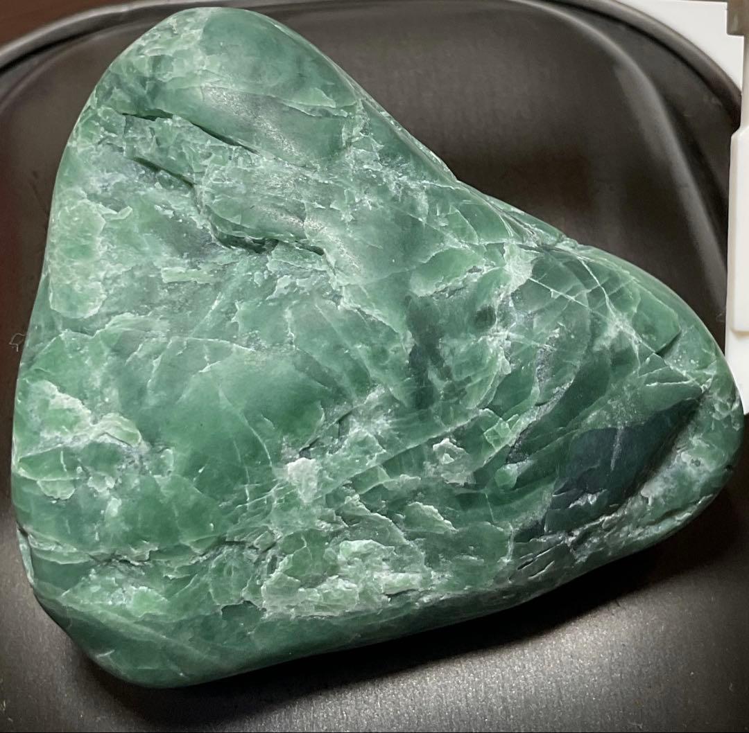 濃緑色　糸魚川翡翠173g ヒスイ　ひすい　オンファス輝石