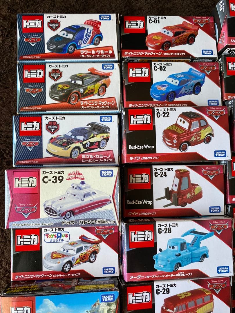 トミカ　カーズシリーズ36台セット