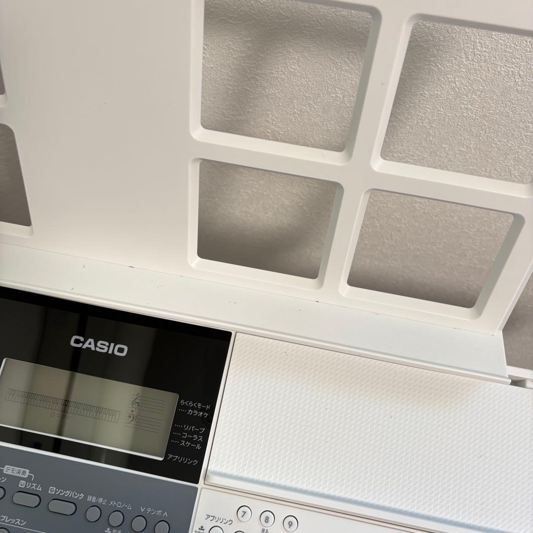 美品✨スタンド付き CASIOカシオ光ナビゲーションキーボードLK-516