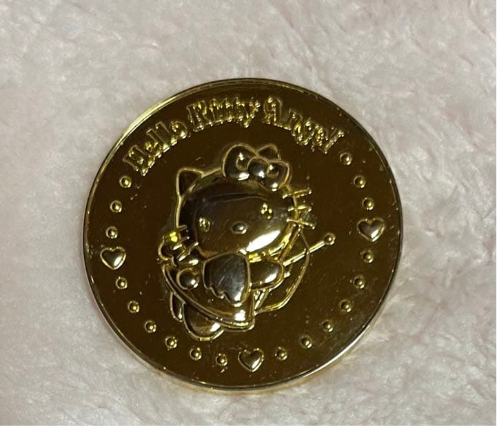 【入手困難一点物】サンリオ平成レトロ ゴールドハローキティ