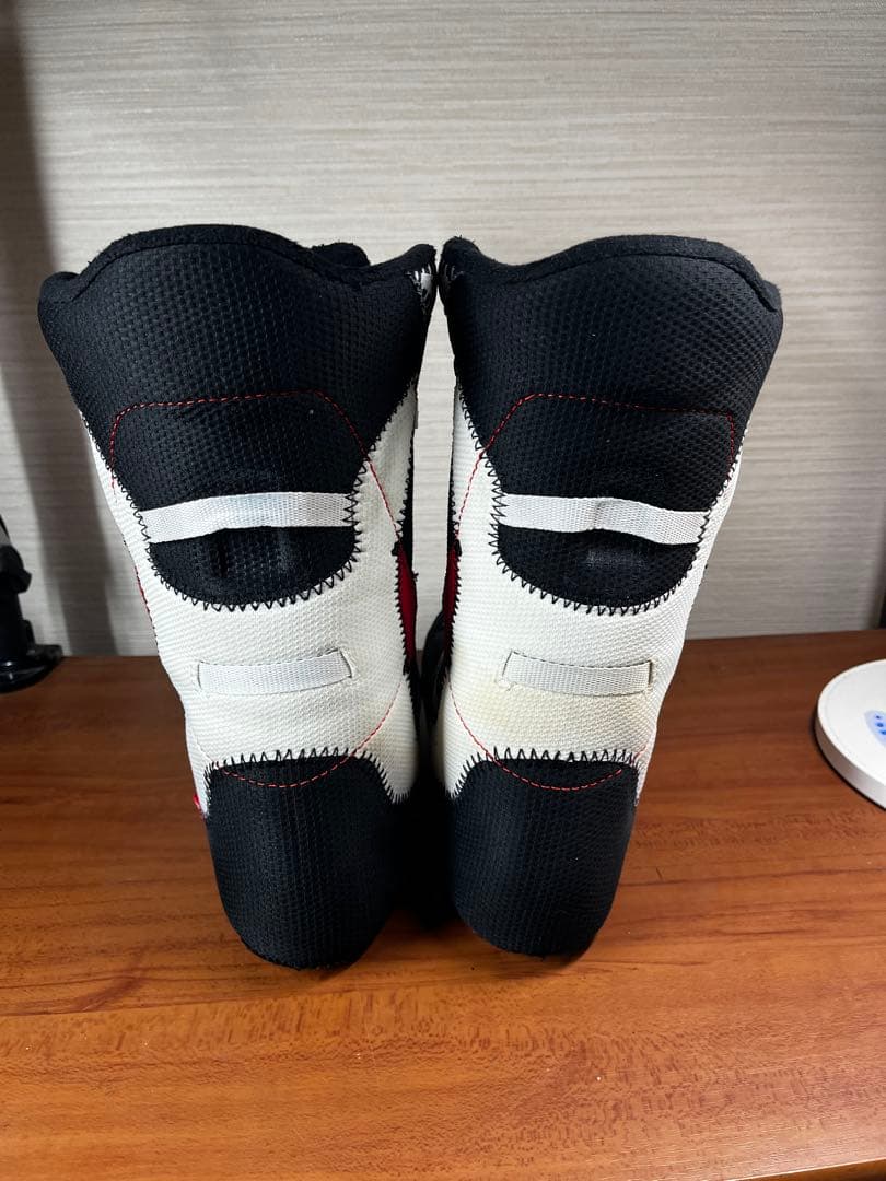 ディーラックス　スノーボード　ブーツ　27.5cm ID