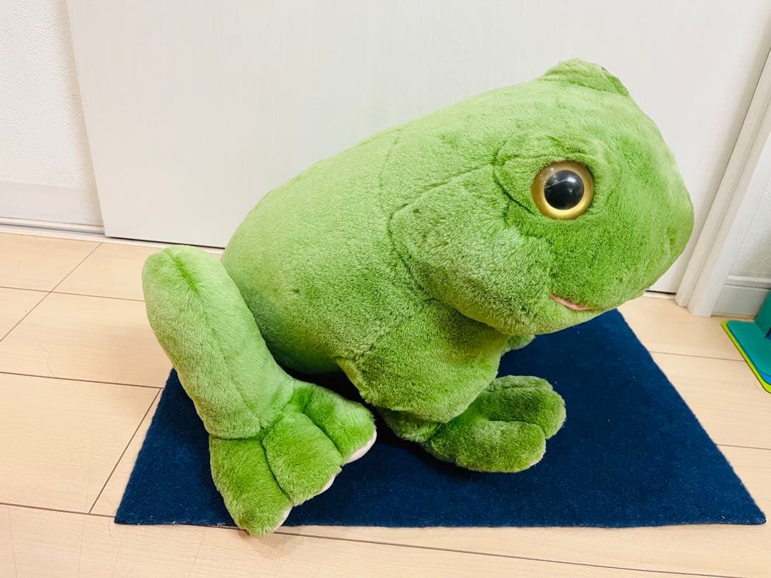 プレイトーキン　24K カエル　特大　おすわりぬいぐるみ