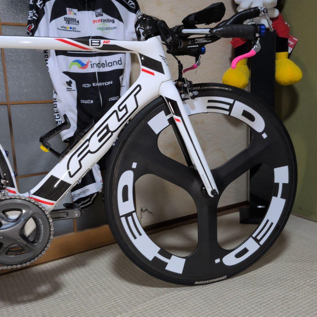 トライアスロンバイク HEDホイールステッカー1台分12枚.イメージです。