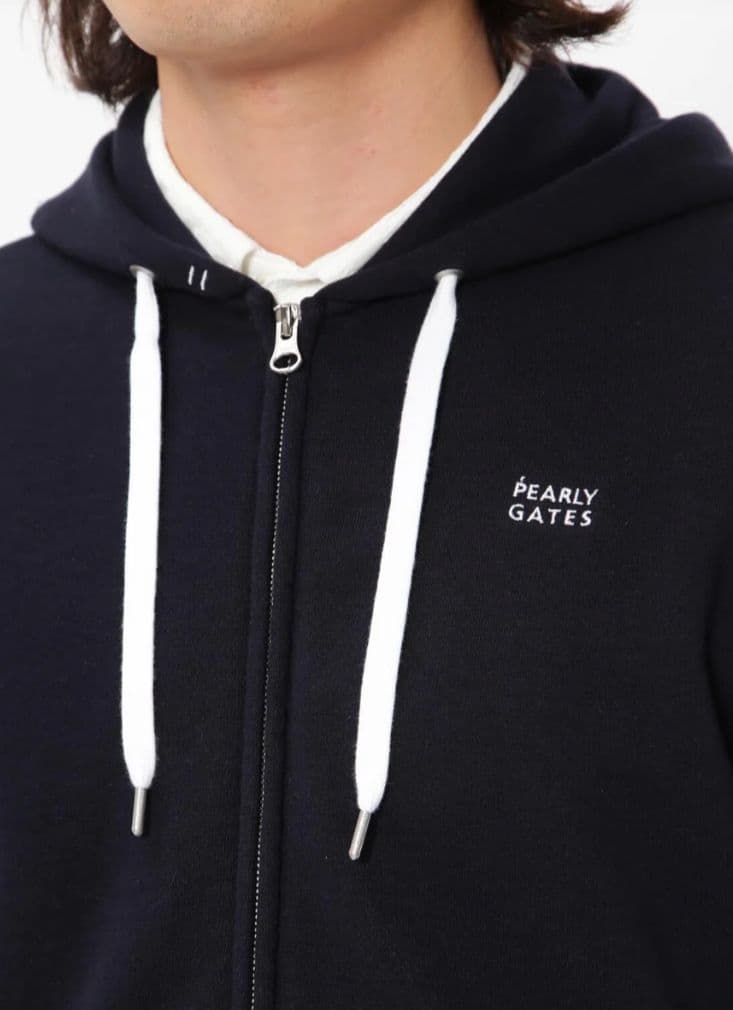 売りつくし　パーリーゲイツ　パーカー　サイズ４　新品未使用