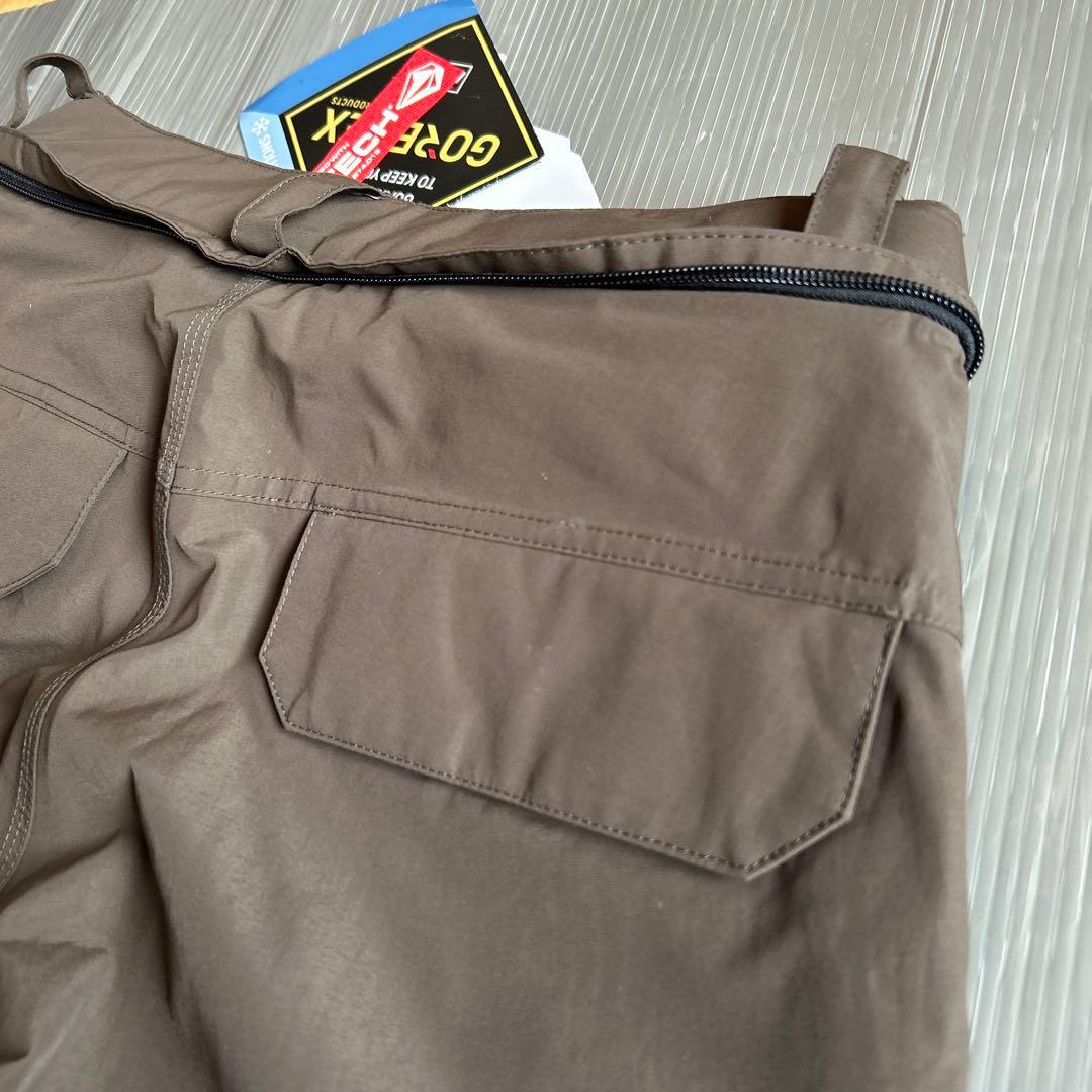 【新品未使用】VOLCOM ボルコム スノボ スノーボード ウェア