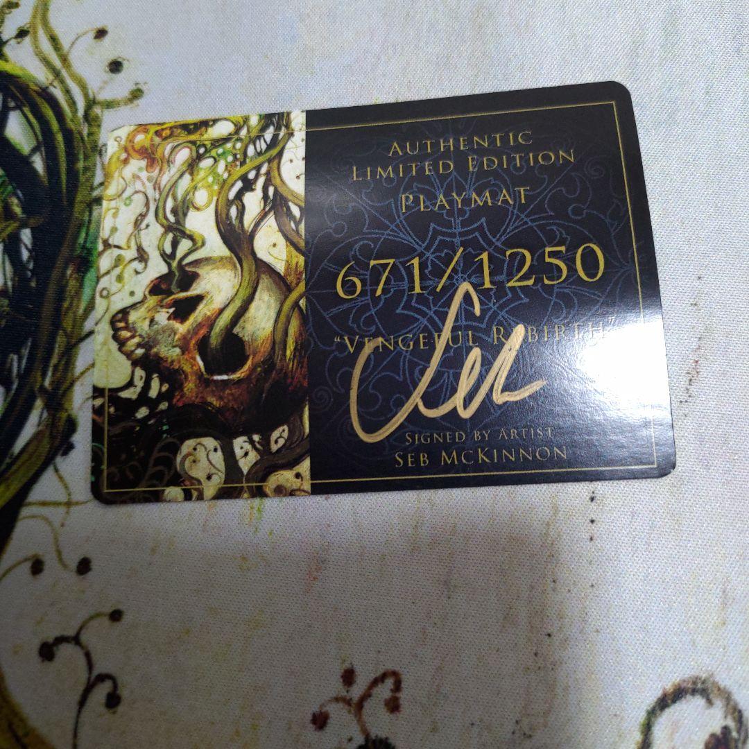 復讐に燃えた再誕 プレイマット Seb McKinnon サインド MTG