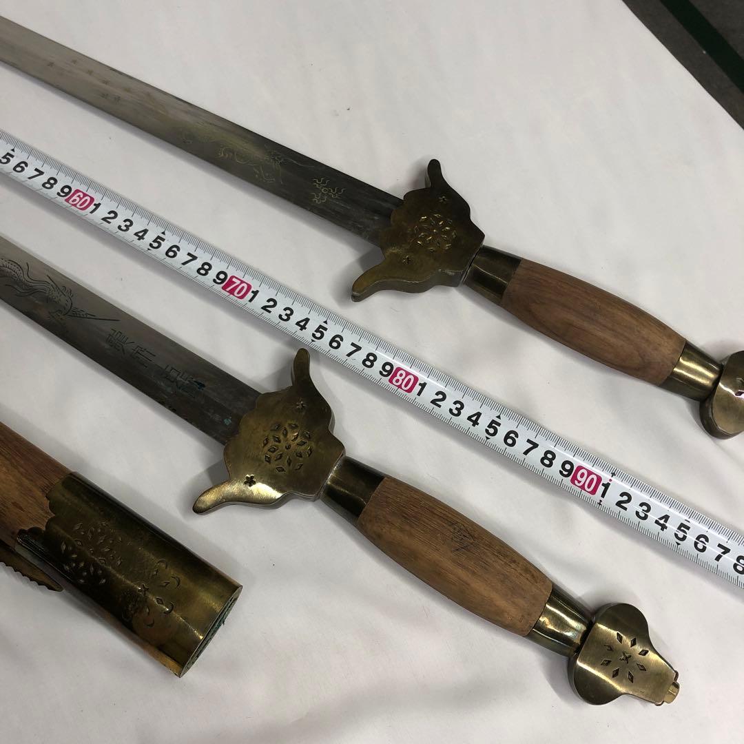 中国舞台用刀剣珍品二刀流￼