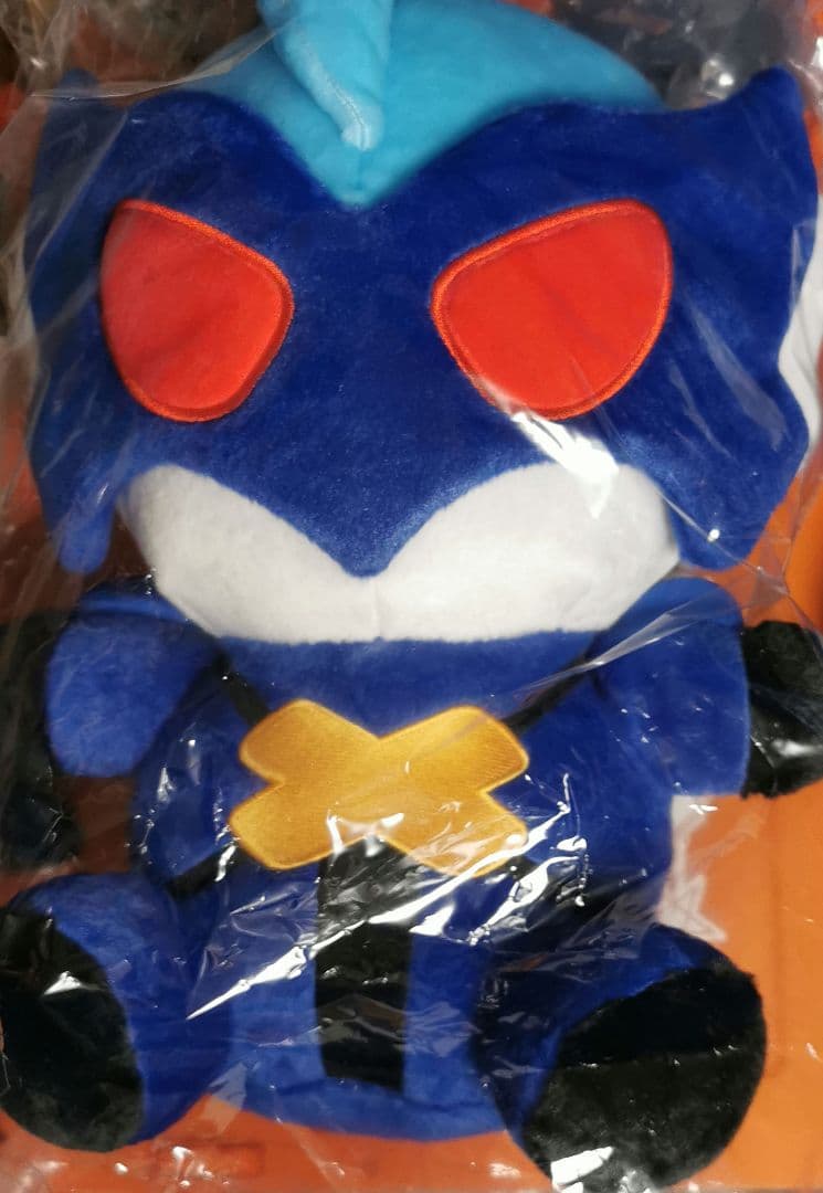 ウルトラマントレギア　M78ウルトラマンショップ　ふわふわ抱っこぬいぐるみタグ付