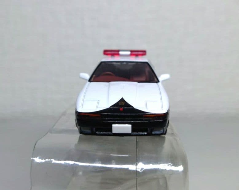 トミカリミテッドヴィンテージネオ　トヨタ・スープラ　パトロールカー（埼玉県警察）