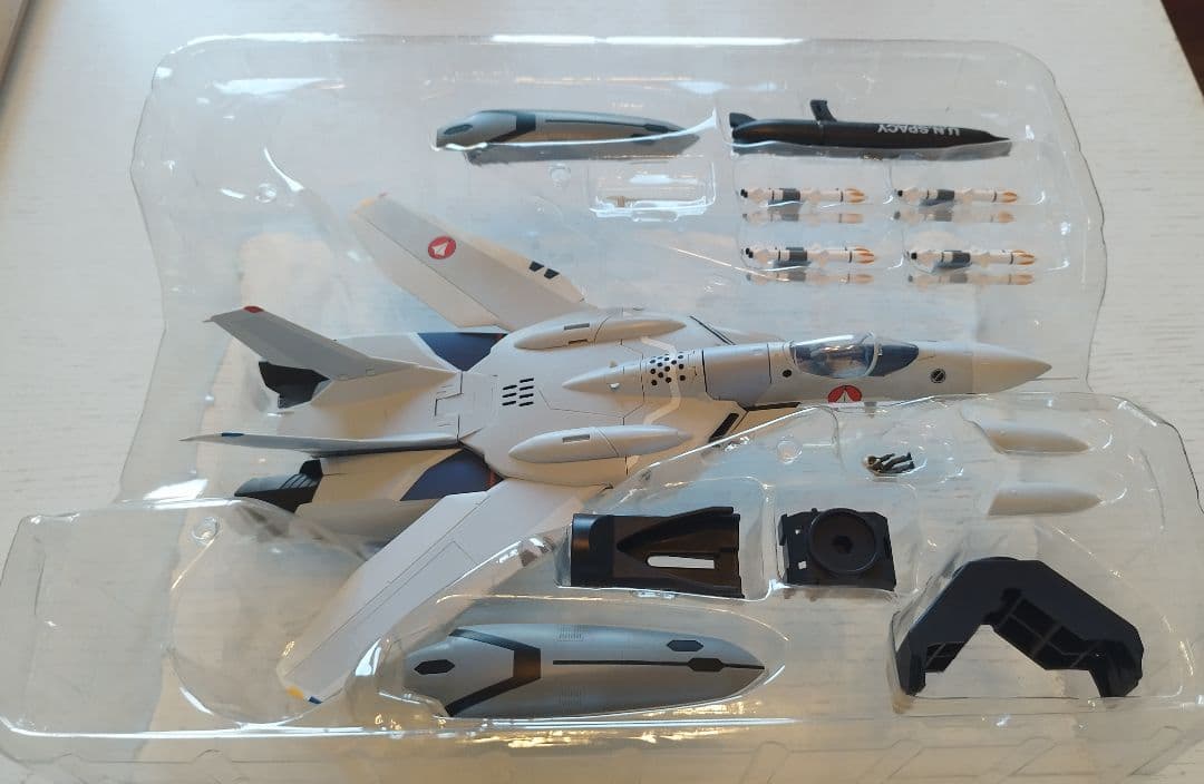 アルカディア　マクロス　VF-0A フェニックス 工藤シン搭乗機　【開封美品】